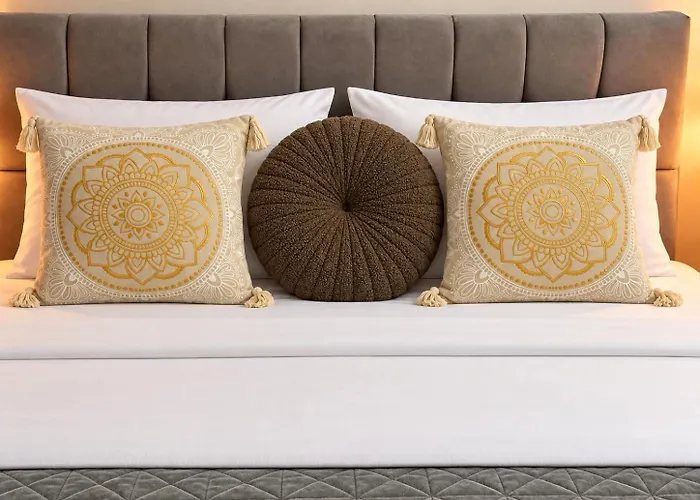 Narek Luxury 'S